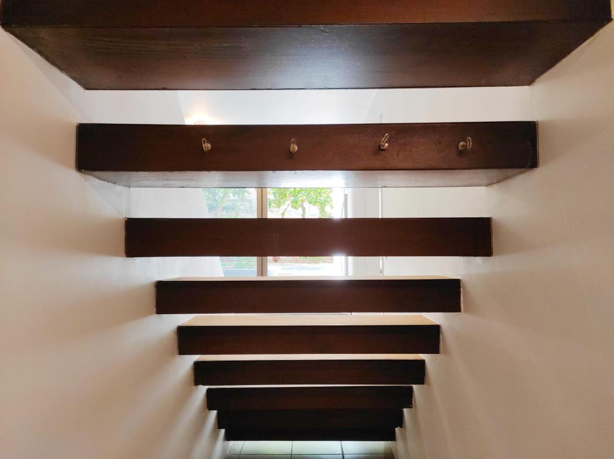 Ferienwohnung Αρχιτεκτονικό Loft Με Ιδιωτικό Κήπο Iraklio Exterior foto